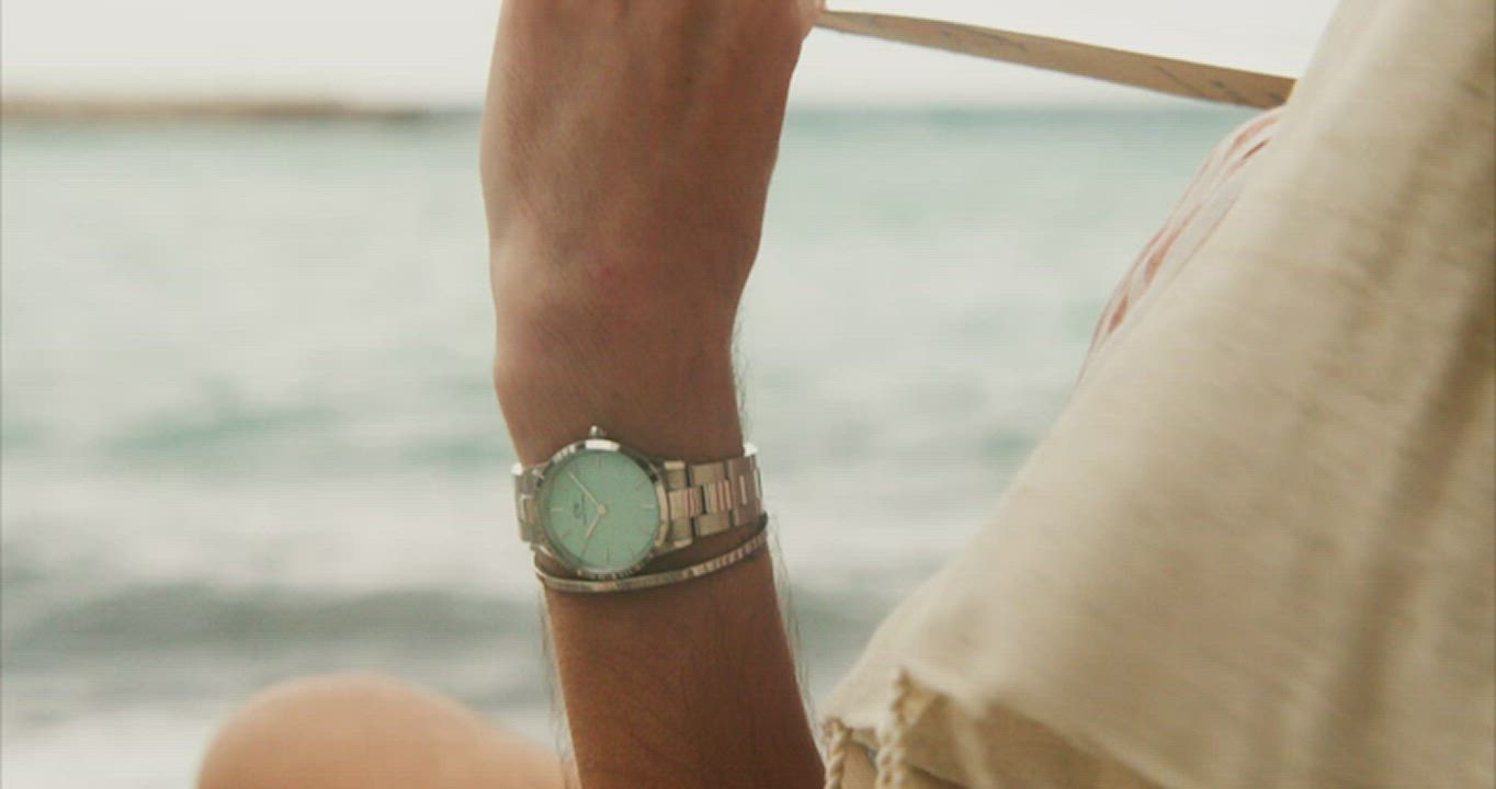 【Daniel Wellington】Iconic Link Capri 36mm清新藍精鋼錶-粉藍錶盤 DW手錶 product video thumbnail